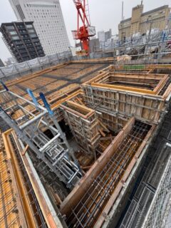 3月18日　Sビル　R階パラペット型枠施工完了（明日上棟コンクリート打設）